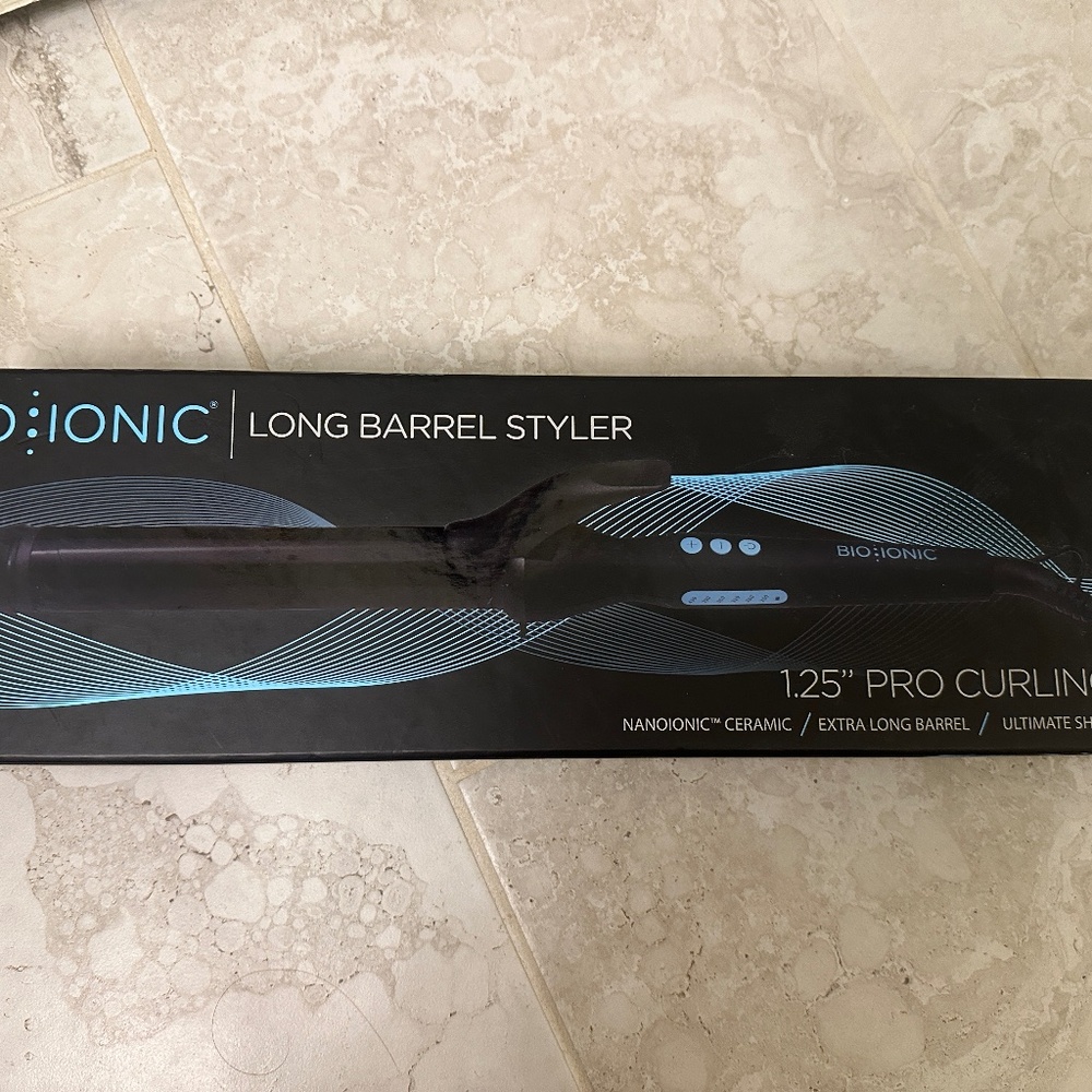 Bio Ionic - Long Barrel Curling Iron